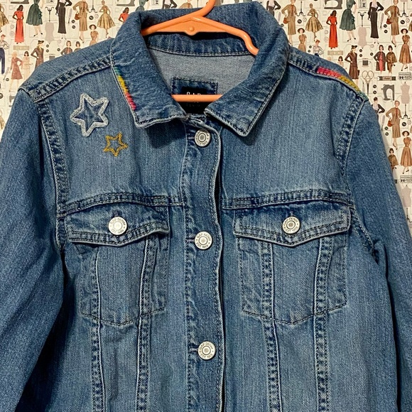 Girl’s Gap jacket 🖤 - Picture 2 of 4